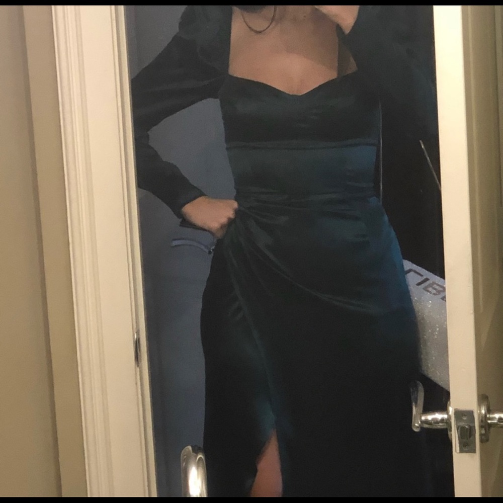 Reformation Rey Dress - Picture 3 of 5